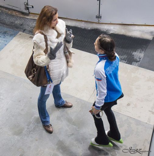 Катание на коньках meeting main image