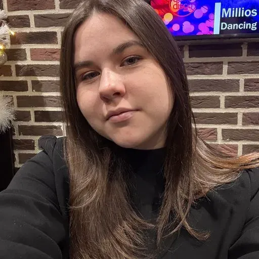 User Саша   avatar