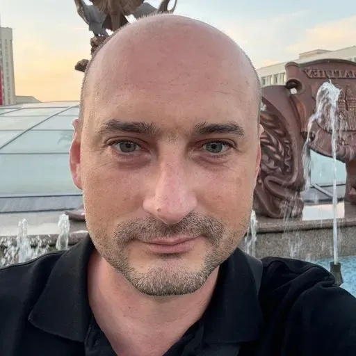 User Сергей  avatar