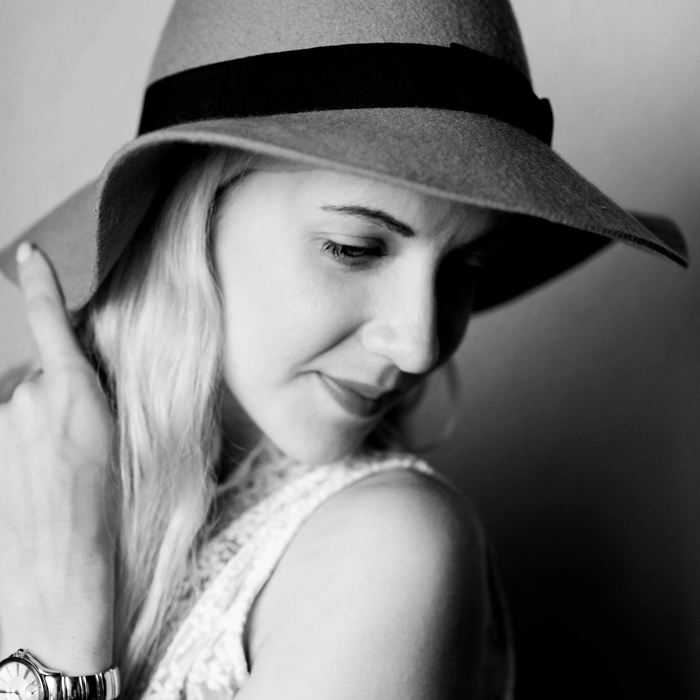 User Елена Богданович avatar