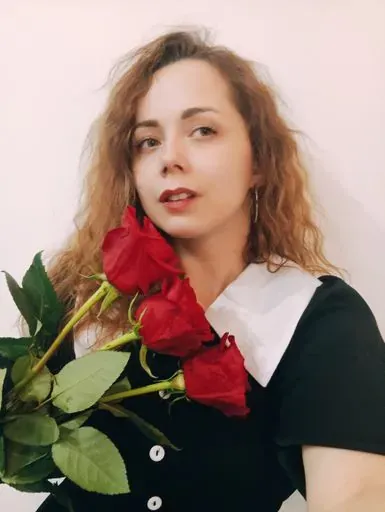 User Кристина  avatar