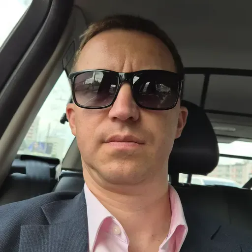 User Павел Н avatar