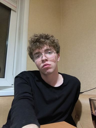 User Максим  Не Важно avatar