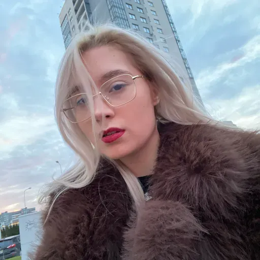 User Alexa Drugaya avatar