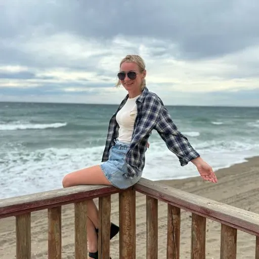 User Наташа Стецко avatar