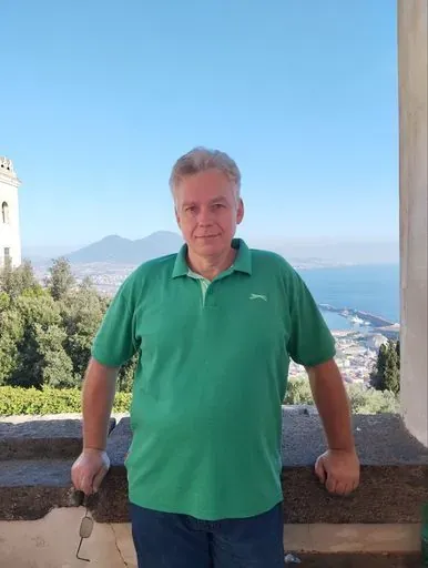 User Андрей  avatar