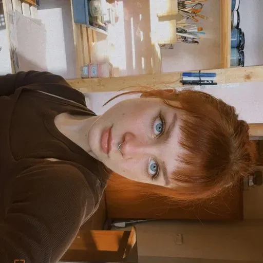 User Полинка  avatar