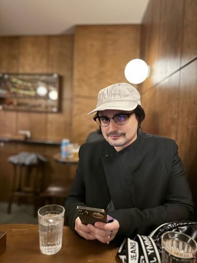 User Arttom Khazau avatar