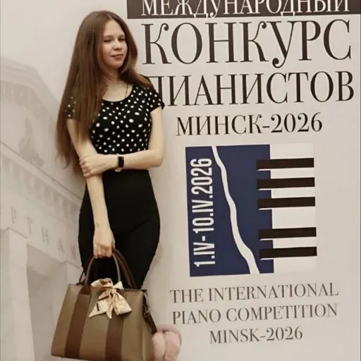 User Виктория  avatar