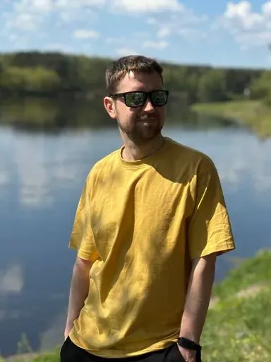 User Леонид   avatar