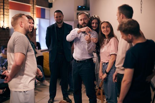 Бизнес и семейные расстановки в  Семиньяке meeting main image