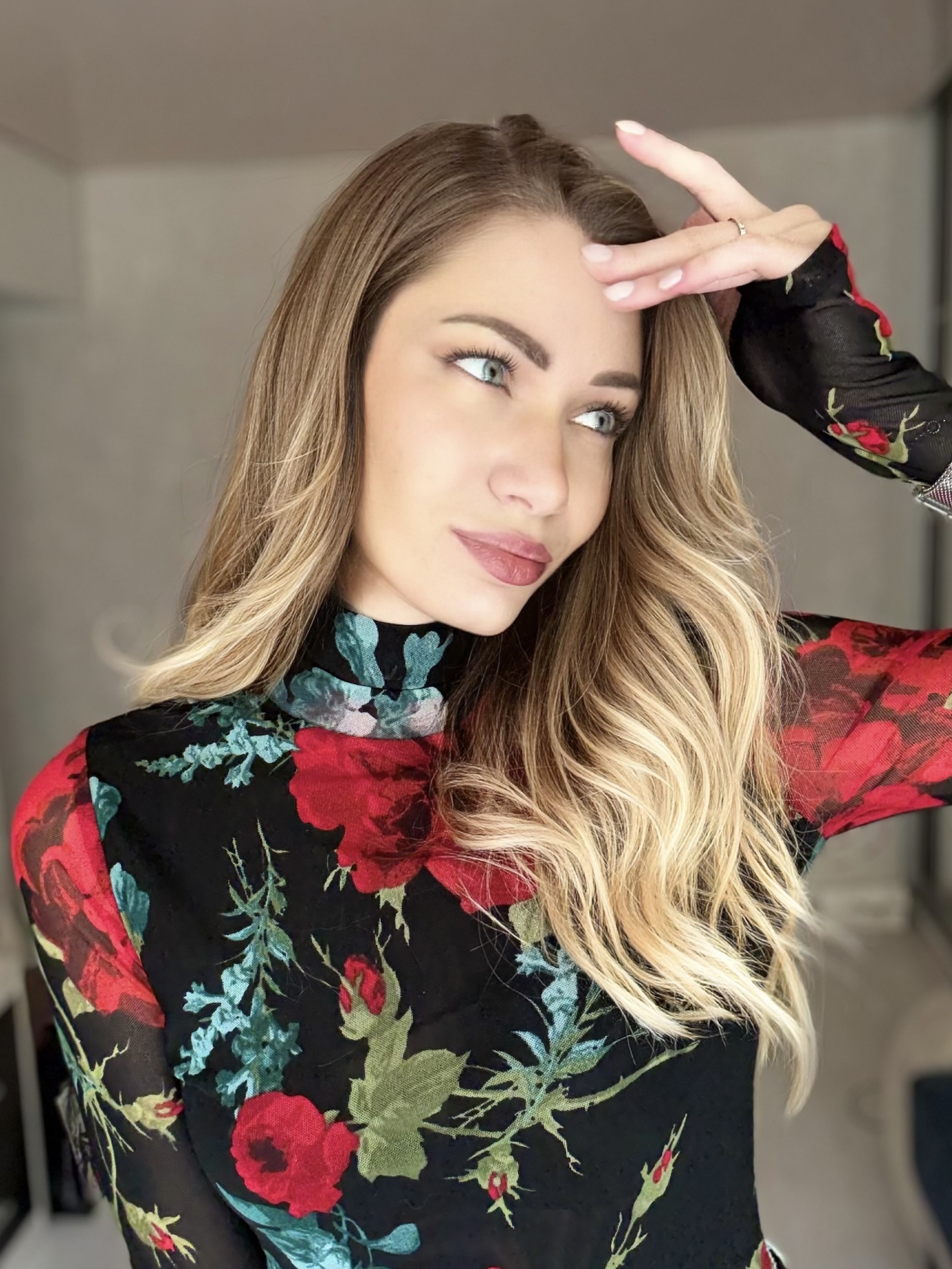 User Ди Ди avatar