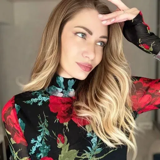 User Ди Ди avatar