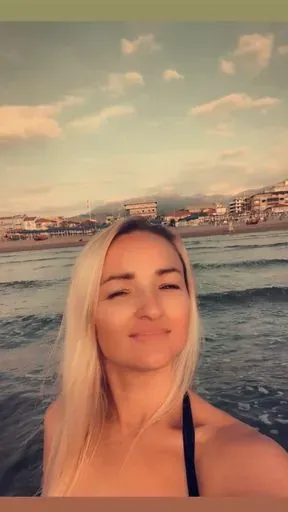 User Мила  avatar