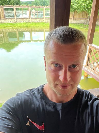 User Виталий  avatar