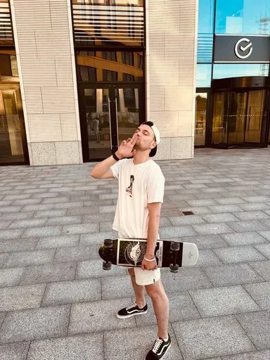 User Дмитрий 🛹 avatar
