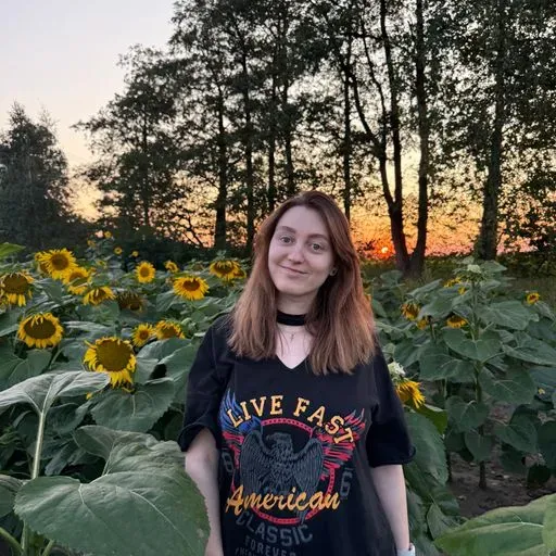 User Анастасия Миклашевич  avatar