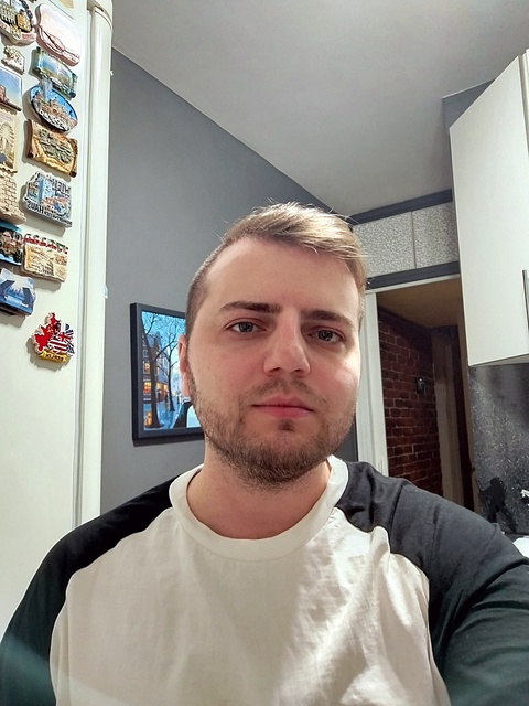 User Александр  Лукьянович avatar