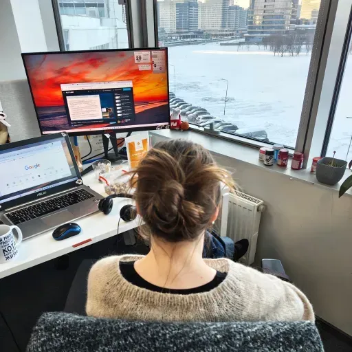 User Полина  Селезнёва  avatar