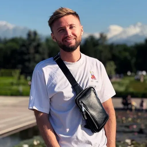 User Юрий  avatar
