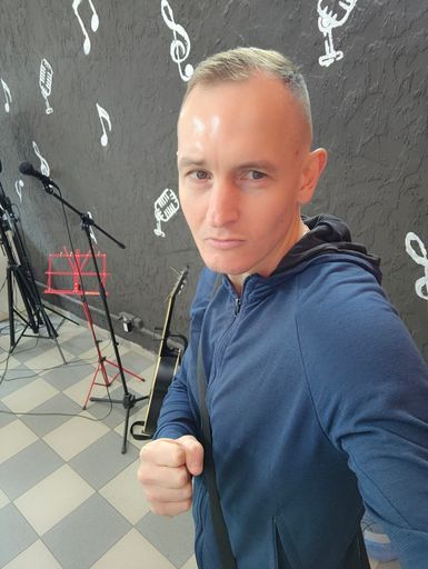 User Сергей   avatar