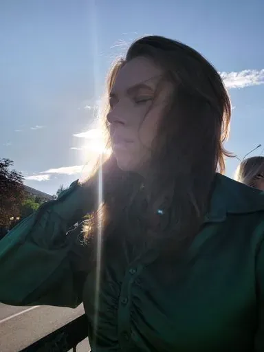 User Лера avatar