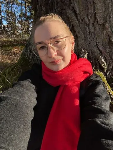 User Ксения   avatar