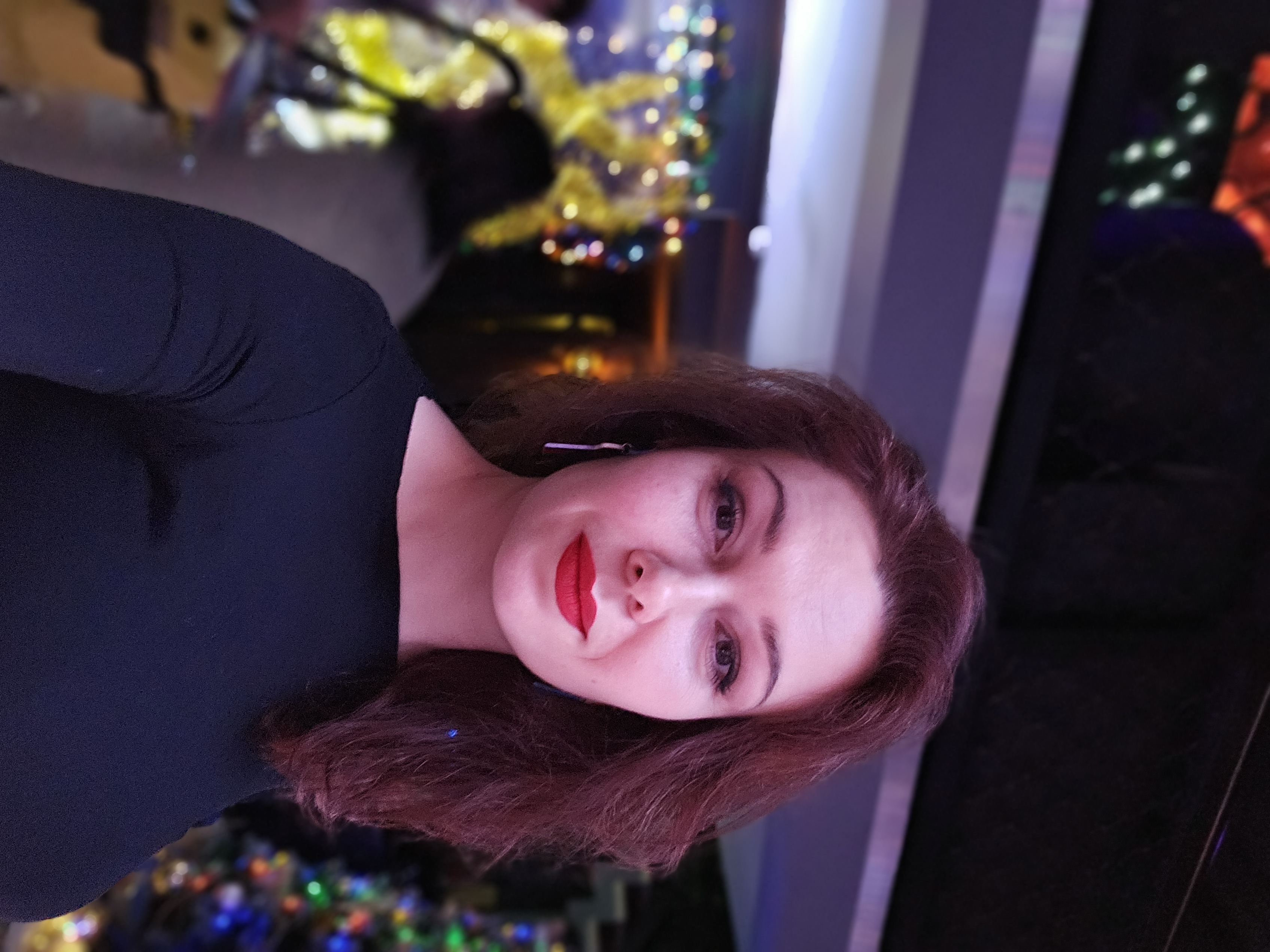 User Марина  avatar