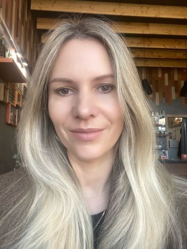 User Nataly Nata avatar