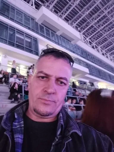 User Александр  avatar