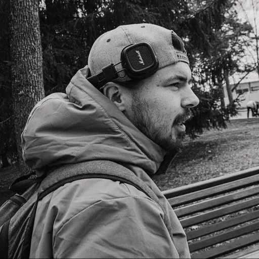 User Артём Макеёнок avatar