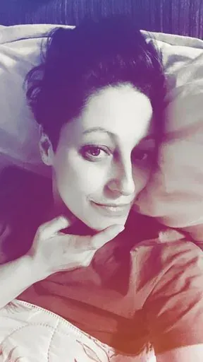 User Юлия Ив avatar