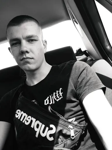 User Артем Казинец avatar
