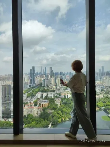 User Оксана  avatar