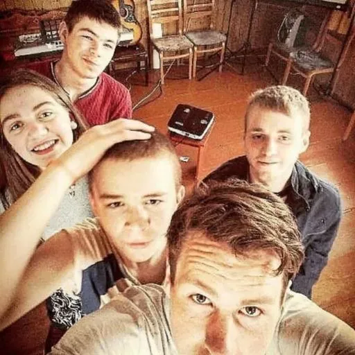 User Дима Леонович avatar