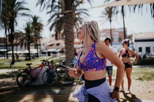 User Елена  avatar