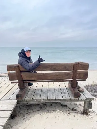 User Юра   avatar