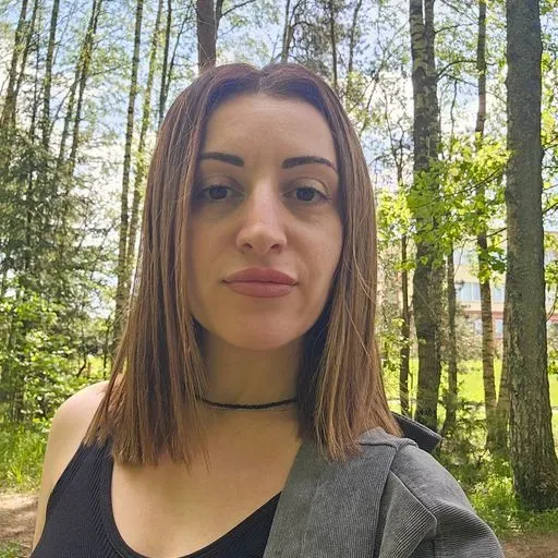 User Лиана  avatar