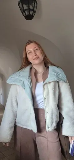 User Вика  avatar