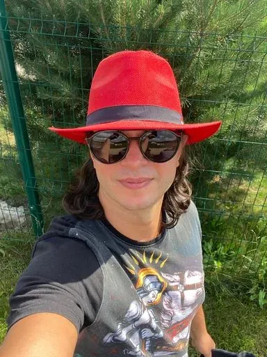 User Andrey Mask avatar