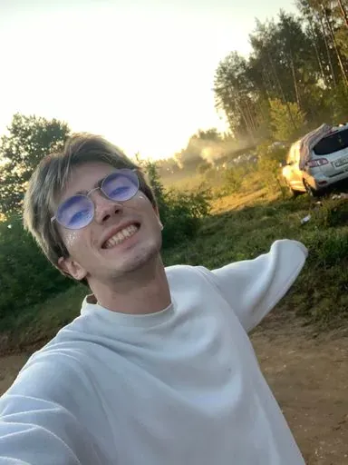 User Влад avatar