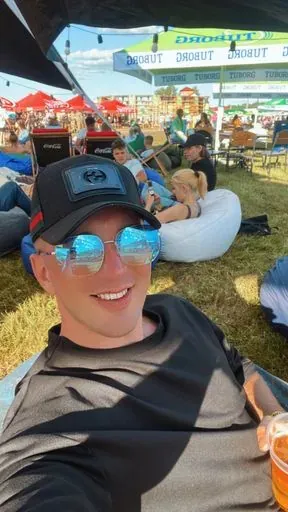 User Кирилл Василович avatar