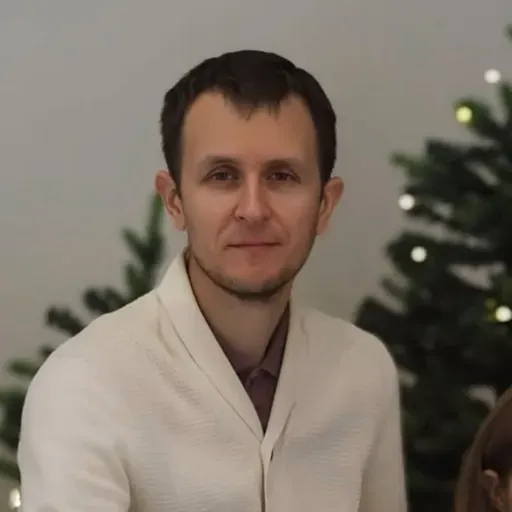 User Олег  Свиридов avatar