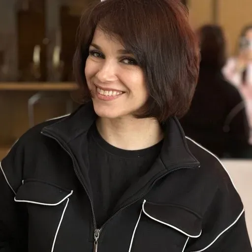 User Ольга Гузнякова avatar