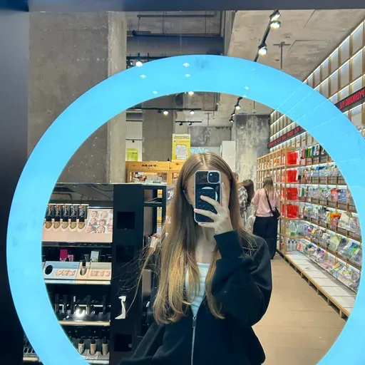 User катя  avatar