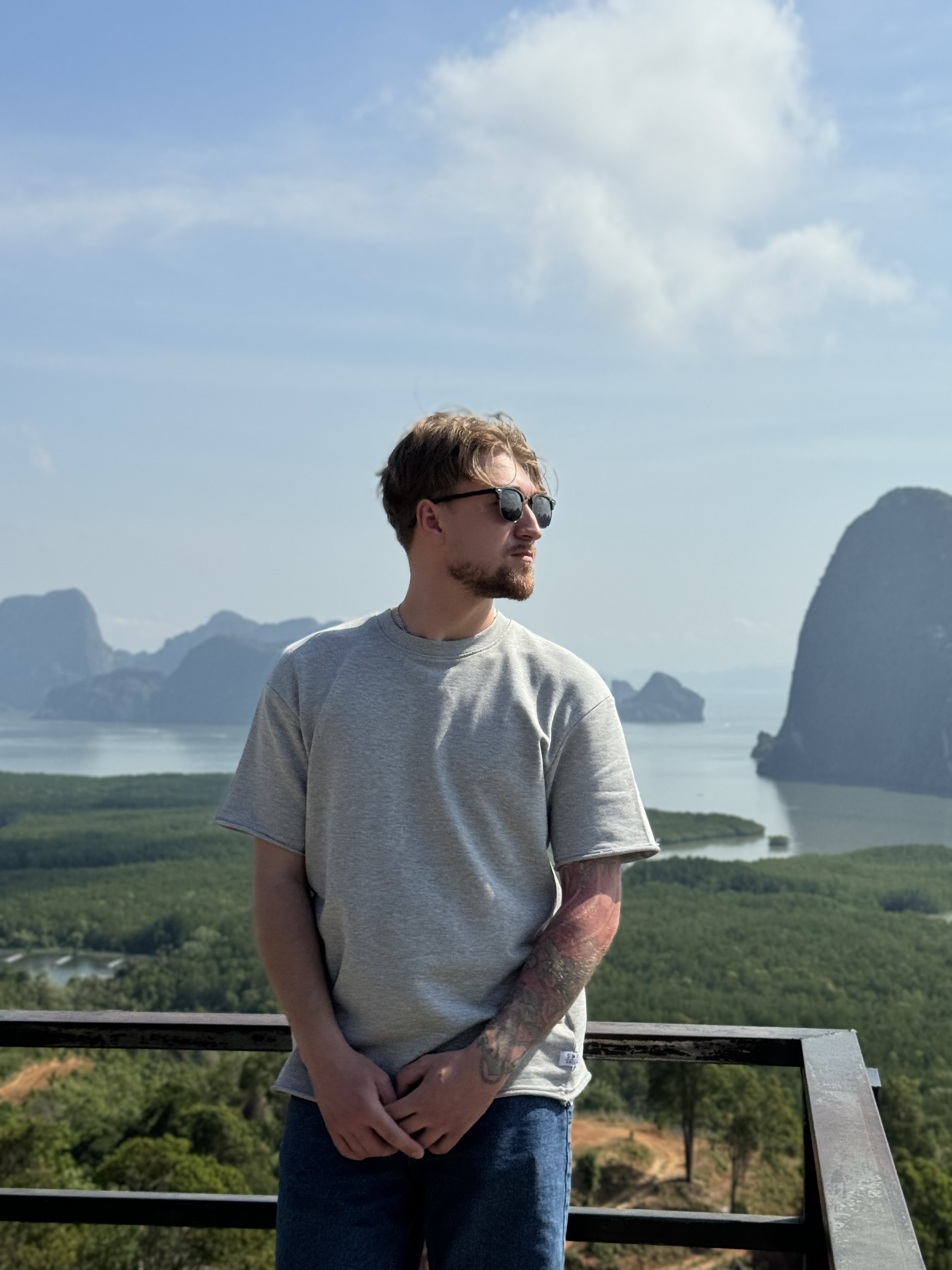 User Евгений 1 avatar