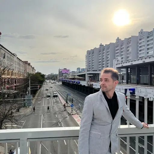 User Игорь Ермолов avatar