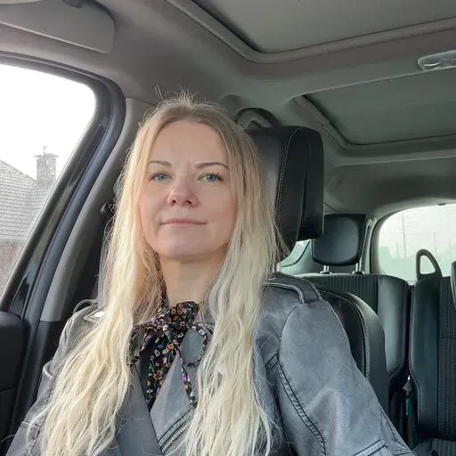 User Нина Лопата avatar
