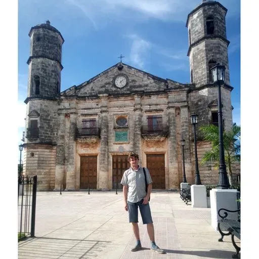 User Дима Неважно avatar