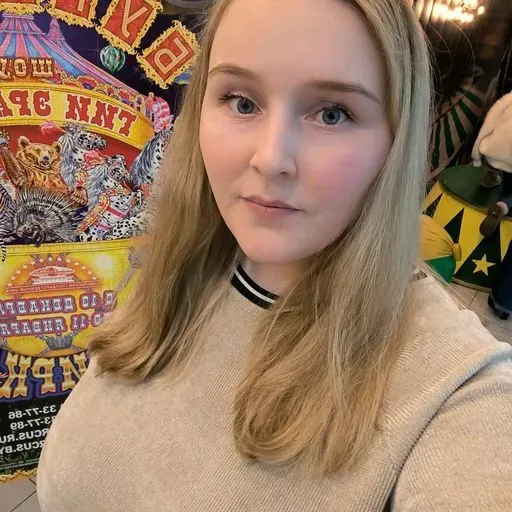 User Лика  avatar